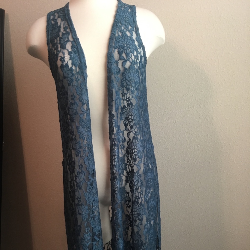 Lace vest